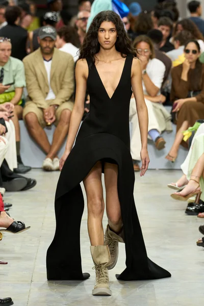 Look 38